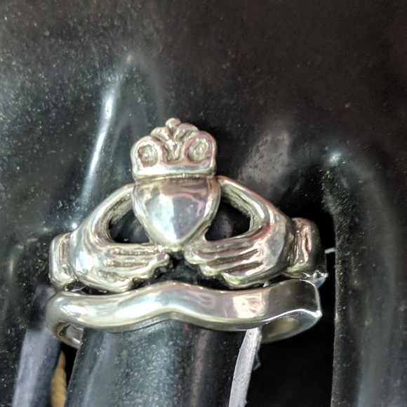 Claddagh wedding set - Picture 1 of 4